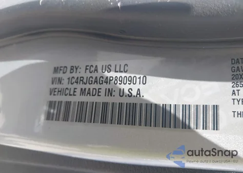 2023 Jeep Grand Cherokee Altitude 4X2 from USA, damaged, VIN 1C4RJGAG4P8909010